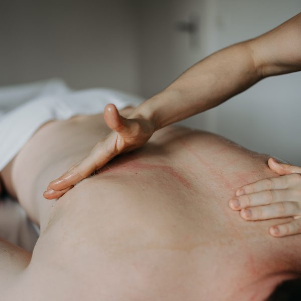 nach einiger Zeit klebt er